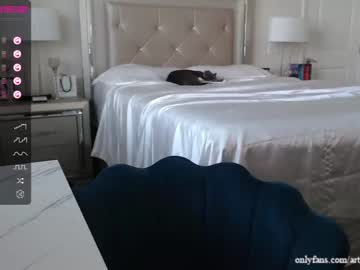 Nude girl a_sweet_temptation image #3389104