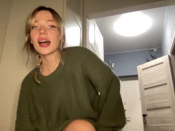 Nude girl angel_from_sky image #2699898