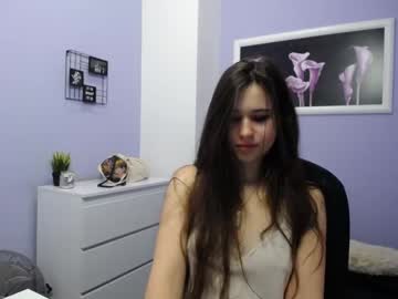 Nude girl camille_iam image #3393753