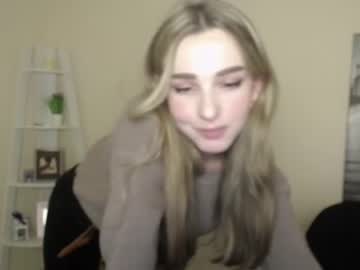 Nude girl mikasa__13 image #381293