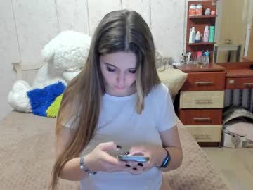 Nude girl emmika_ image #2757789