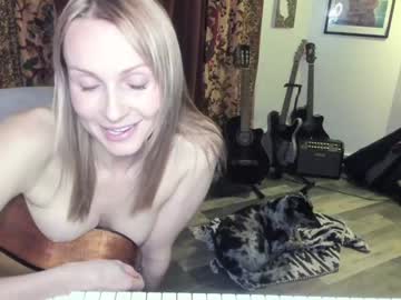 Nude girl kaileeshy image #485614