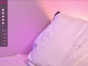 Nude girl shycinderella image #3085409