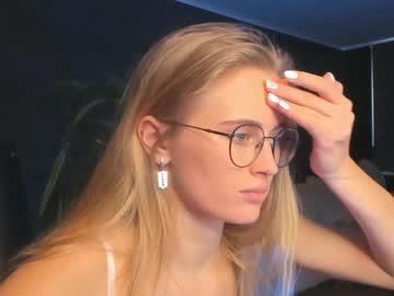 Nude girl linellali image #2871028