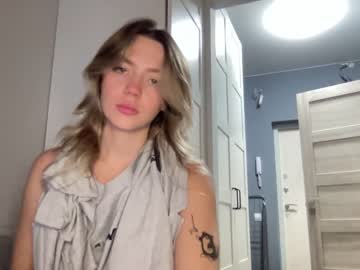 Nude girl angel_from_sky image #4815333