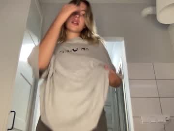 Nude girl angel_from_sky image #4951509