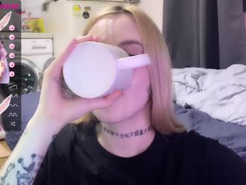 Nude girl nyakawaii69 image #4131022