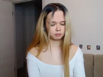 Nude girl selena_hearts image #5812023