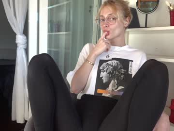 Nude girl joobeelee image #1068617