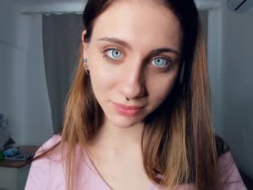 Nude girl il0_vee image #4195772