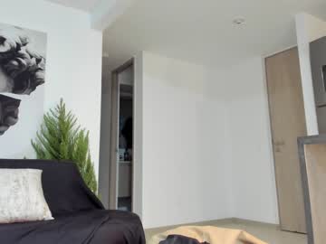 Nude man nicolasmuscle image #6028314