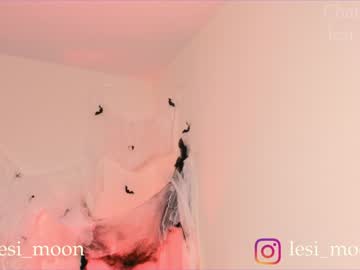 Nude girl lesi_moon image #5595532