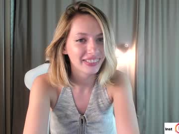 Nude girl r00xvel image #2414897