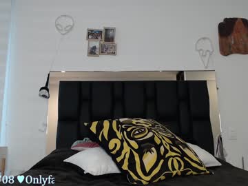 Nude tranny petitealejats image #4426439