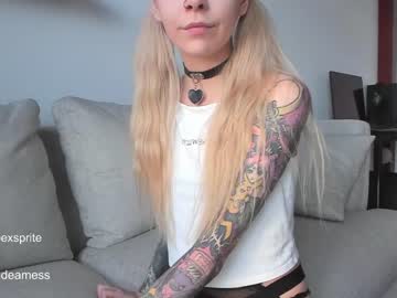 Nude girl lil_mess image #2685248