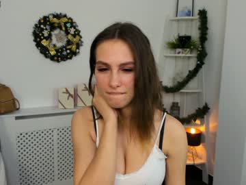 Nude girl karaline_barns image #739193