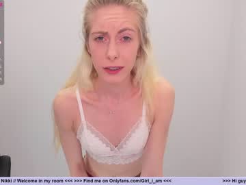 Nude girl girl_i_am image #3649200