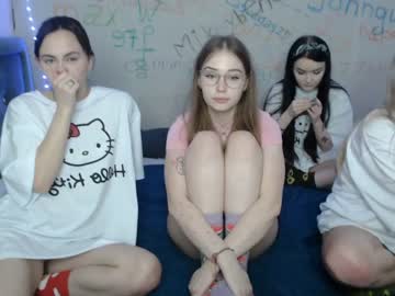 Nude couple _reverse_gang_ image #2745382