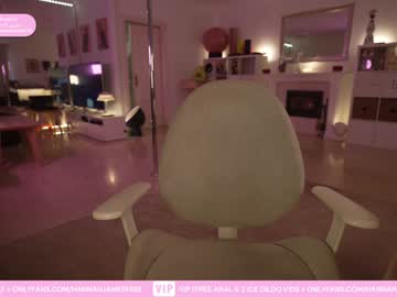 Nude girl hannahjames710 image #4135715