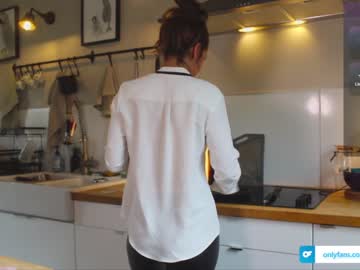 Nude girl liaisonsdangereuses image #6555731