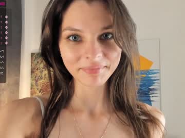 Nude girl peek_in_my_window image #5698230