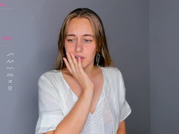 Nude girl lindamildreda image #5054131