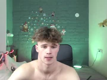 vini_b_black nude cam
