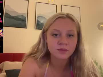 Nude couple 2prettylittlething2 image #5080896