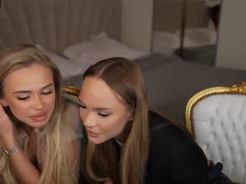 Nude couple kira0541 image #5635955