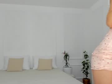 Nude girl rennatha21 image #2455871