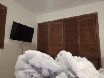 Nude couple snowbunnyass image #4221293