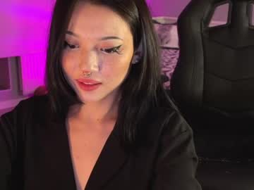 Nude girl tarrrantula image #3833165