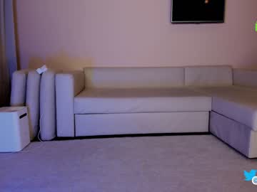 Nude girl hollyextra image #4102487