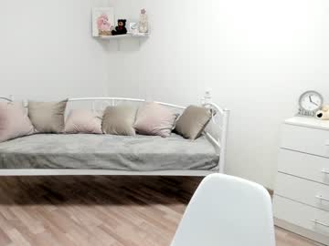 Nude girl vi_vi_an image #5061133