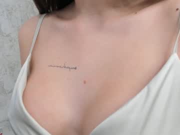 Nude girl sarahhughesa image #5747274