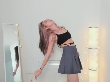 Nude girl y_u_m_i_k_a image #2412504