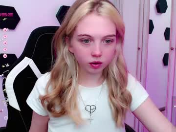 Nude girl small_blondee image #4208530