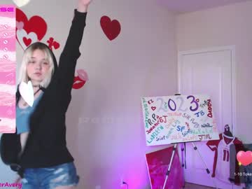 Nude girl petitebrat image #3740601