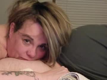 Nude couple luv2squirt_2 image #6287413