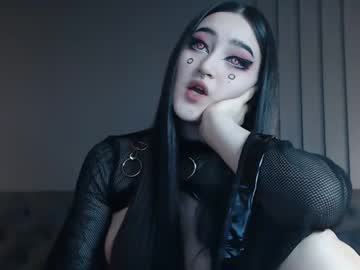 Nude girl charlotte_germanotta_ image #5040509