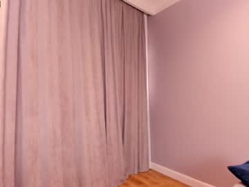 Nude girl lean_lie image #1486515