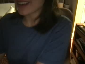 Nude girl cukqueen436282 image #5010003