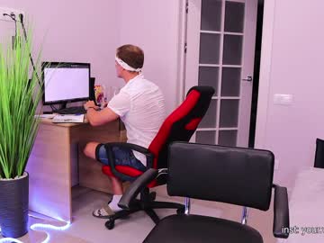 Nude girl crazybabyyy image #4640255