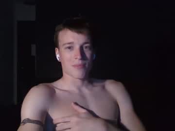 collegemuscle19 nude cam