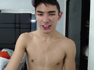 Nude man noah_oz image #14238