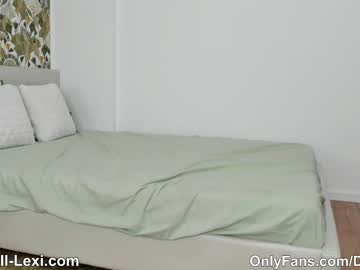 Nude girl doll_lexi image #517634