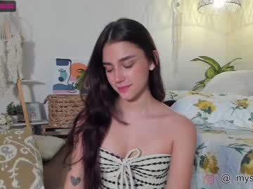 Nude girl grettabenett_ image #2773472