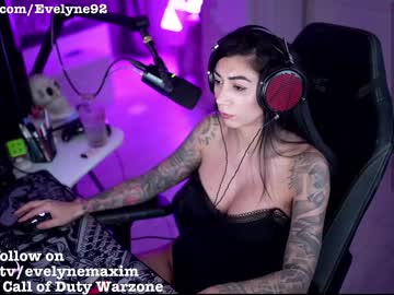 Nude girl evelyne92 image #4491641