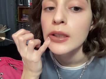 Nude girl wonderland_stia image #6617883