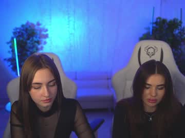 Nude couple kira0541 image #5887821